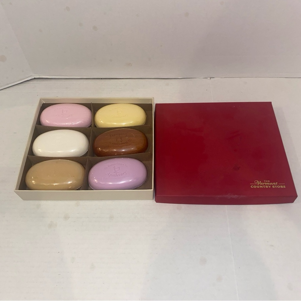 The Vermont Country Store Soap Set - Assorted sense
